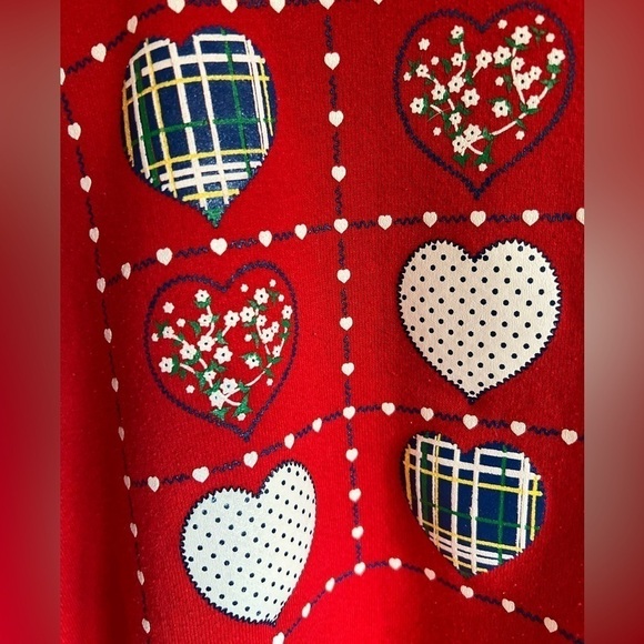 Cottagecore Vintage Holiday/Valentine Sweatshirt - Picture 3 of 14